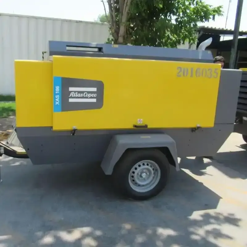Arriendo de Compresor de Aire 400 CFM Atlas Copco modelo XAS 186 en SK Rental con cobertura nacional.